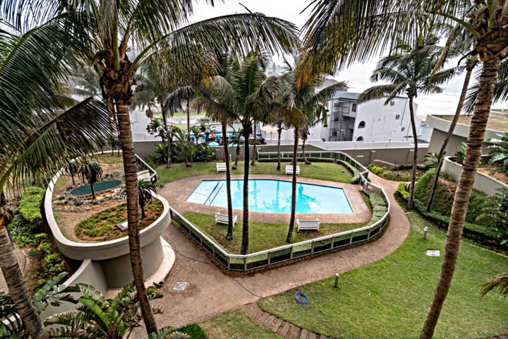 Ballito Manor Gardens 301 Pool View